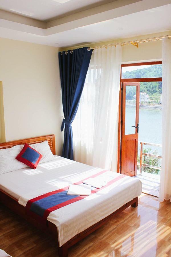 Ahoj Guest House Ha Long Esterno foto