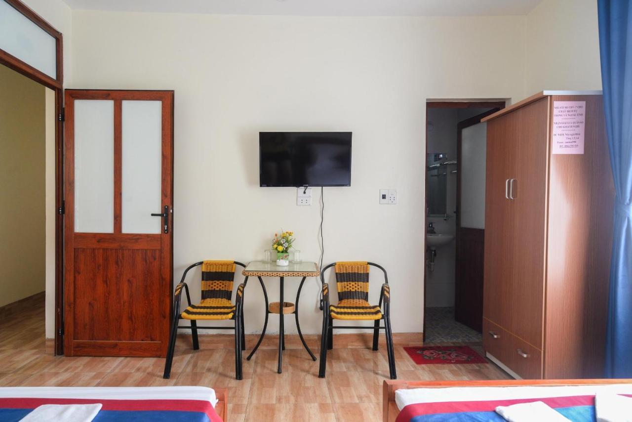Ahoj Guest House Ha Long Esterno foto